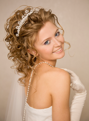 wedding hairstyles half up with tiara on Bride S Half Up Half Down Hairstyle