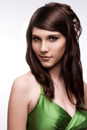 http://www.hairstyletwist.com/blog/uploads/Image/iStock_000004179396XSmall.JPG