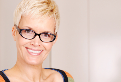 Short Blonde Hairstyles With Glasses